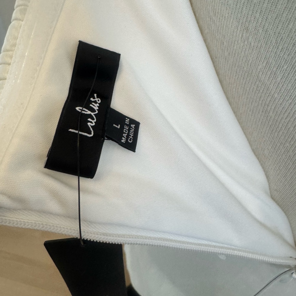 NWT Lulus Fanciful Feat White Taffeta Off-the-Shoulder Bodycon Mini Dress L - Picture 8 of 8